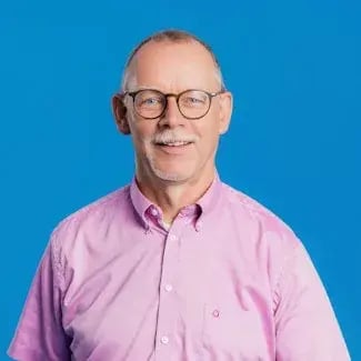 1752755583-alex-bron